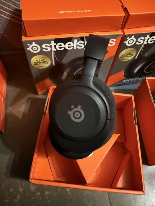 Навушники геймерські SteelSeries Arctis Nova 3