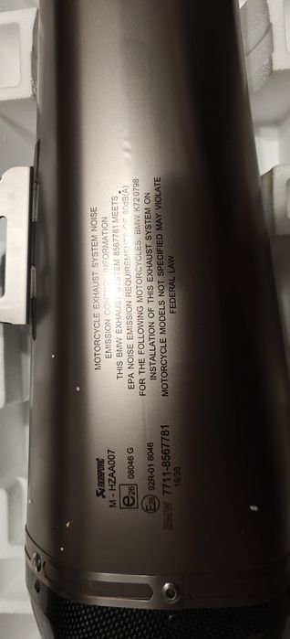 Tumnik wydech akrapovic  BMW Gs 750 800f