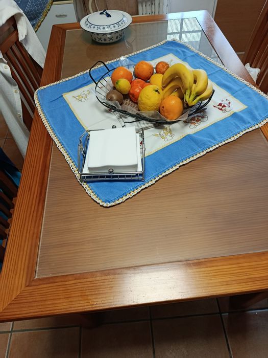 Mesa de cozinha estimada