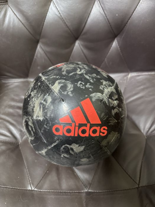 Adidas Manchester