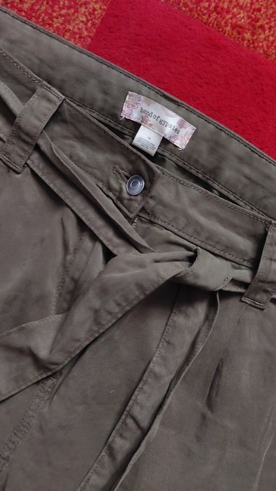Lekkie spodnie khaki cargo damskie