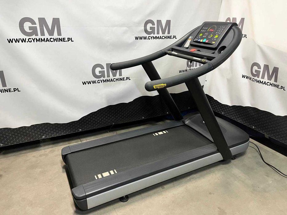 Bieżnia Technogym jog 700 Led Black z joystickami Gwarancja!!