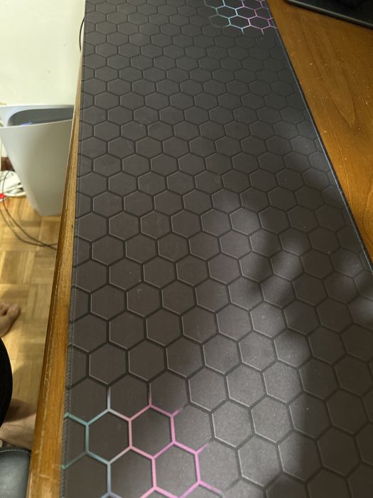 Teclado da NPlay e mais um mouse pad