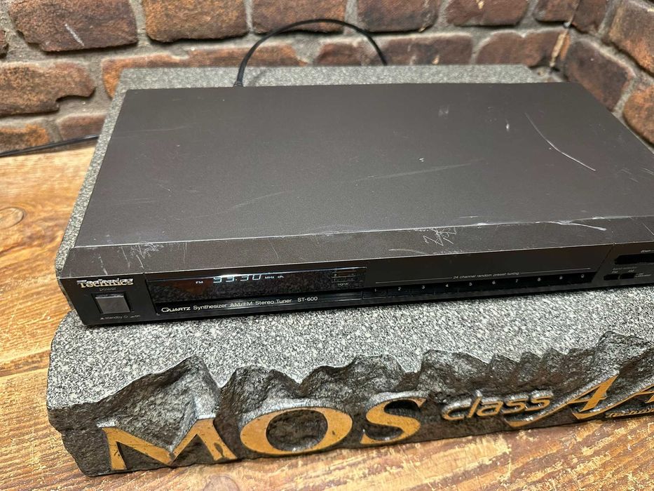 Tuner radiowy Technics ST-600