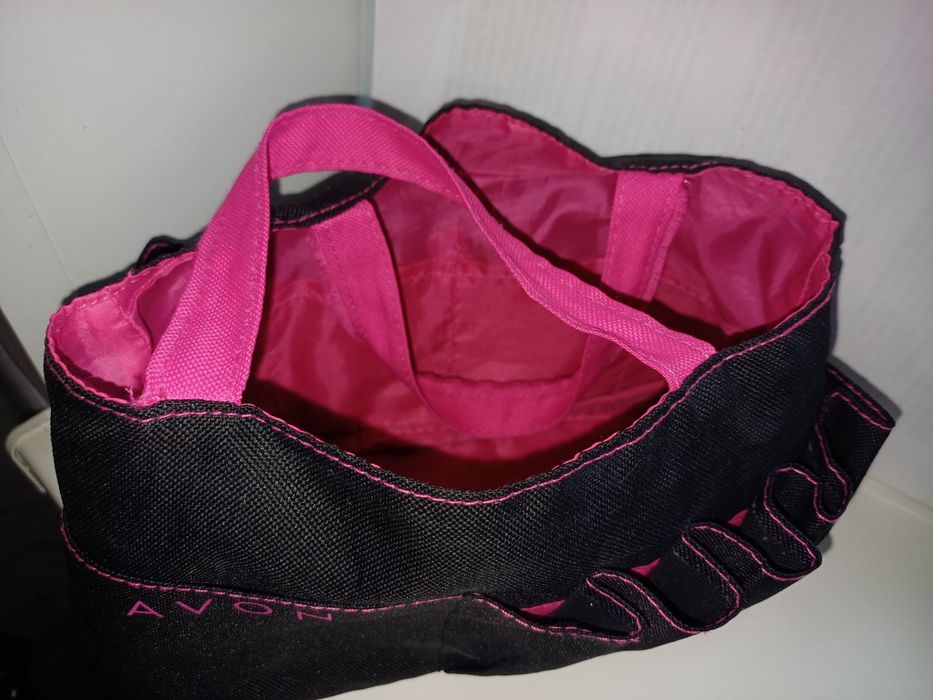 Органайзер для косметики від Avon