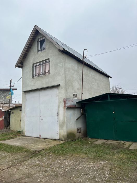 Гараж в оренду в м. Стрий