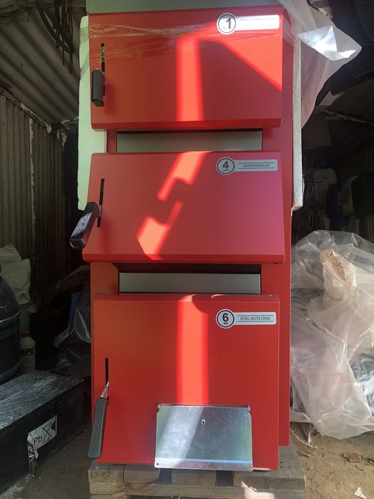 Твердопаливний котел