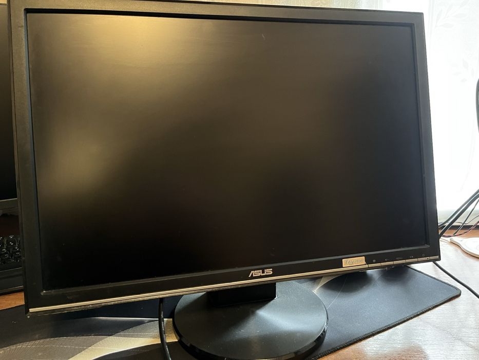 Монитор Asus диагональ 22