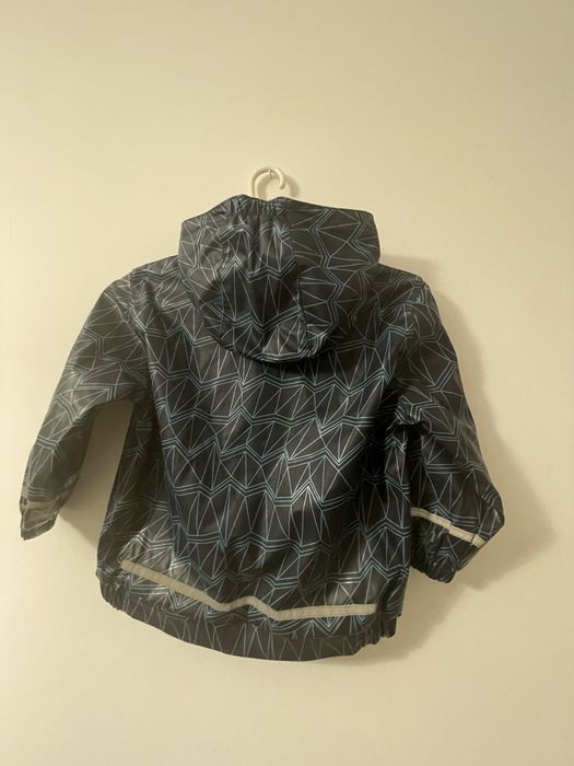 Kurtka przeciwdeszczowa wiosenna roz. 110