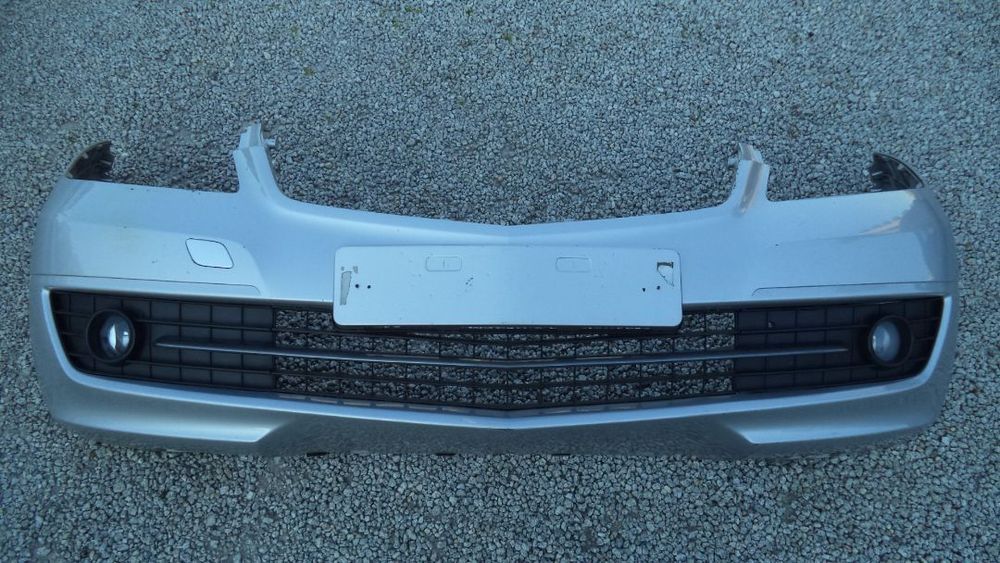 Para-choques frente Mercedes class A ( A 169 885 75 25 ORIGINAL)