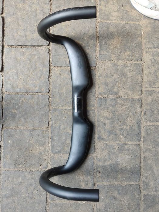 KOCEVLO aero kierownica rowerowa z włókna węglowego 38cm