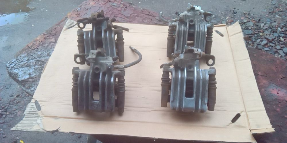 Супорт Суппорт Гольф 4 Бора Golf 4 Bora Octavia Leon A3 New Beetle