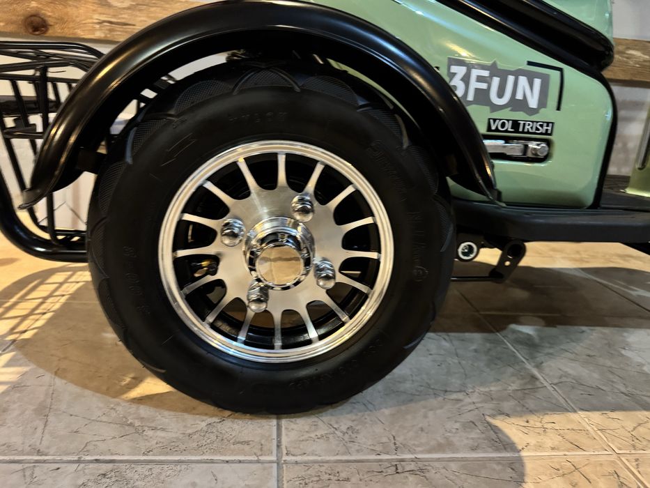 Triciclo eletrico sem carta Voltrish 3Fun