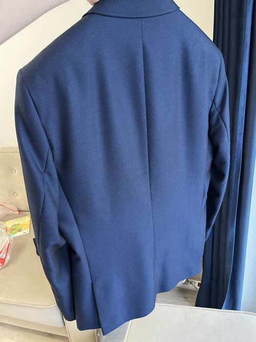 Garnitur męski z kamizelką