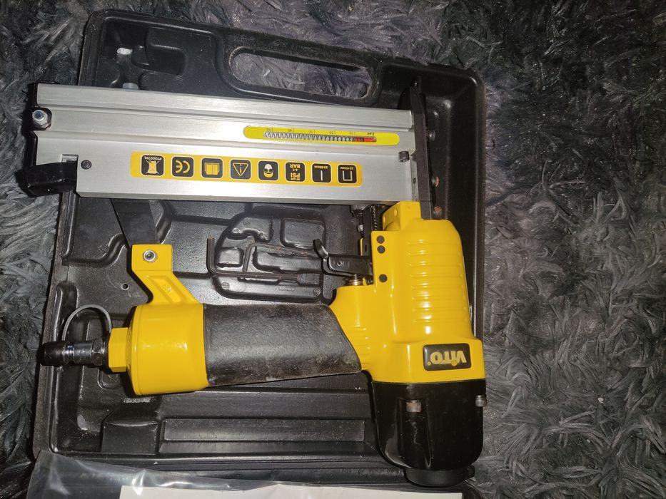 Agrafador pneumático Vito