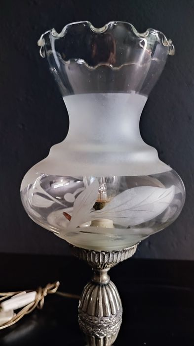 Selling bedside table lamp423439109247488002