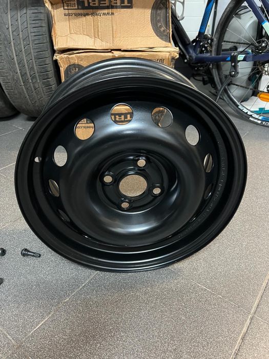 Nowe felgi stalowe