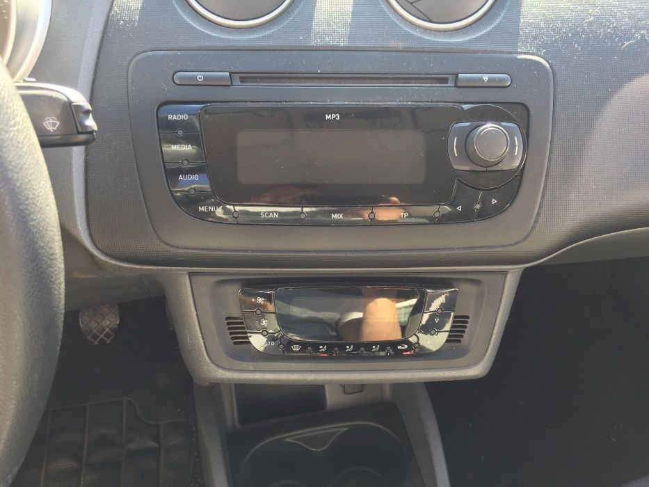 Seat Ibiza 1.9 tdi ( Motor BLS)