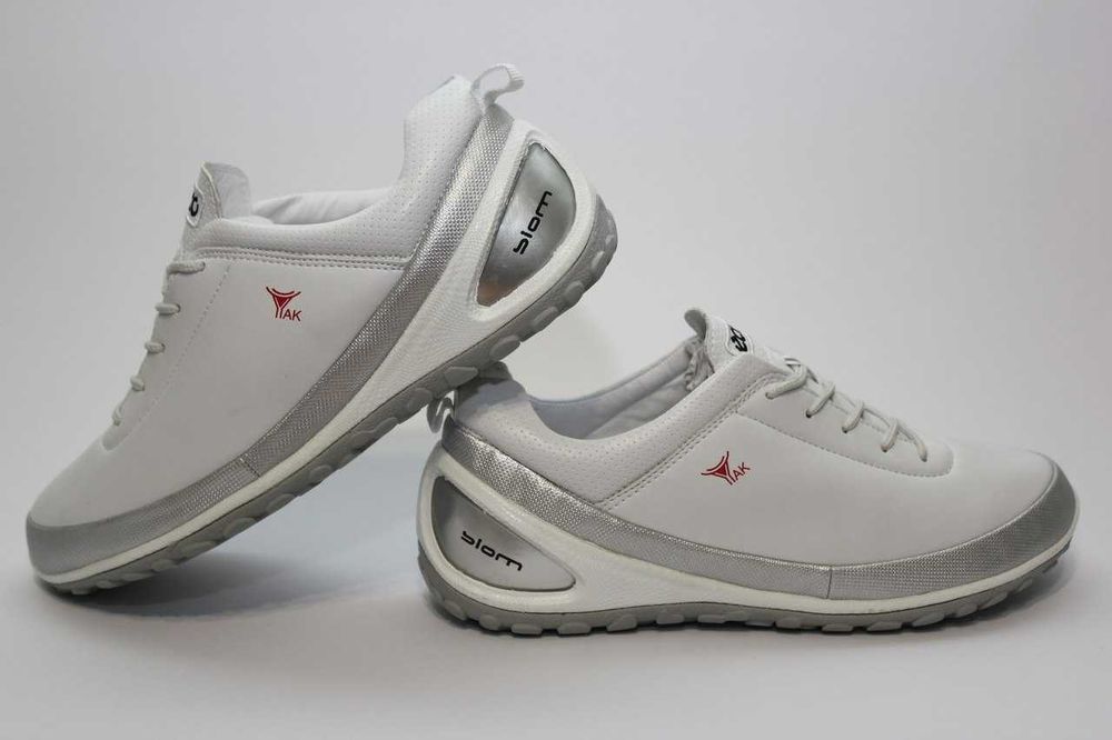 Кросівки чоловічі білі еко шкіра 41-44 розмірів в стилі  Ecco Biom