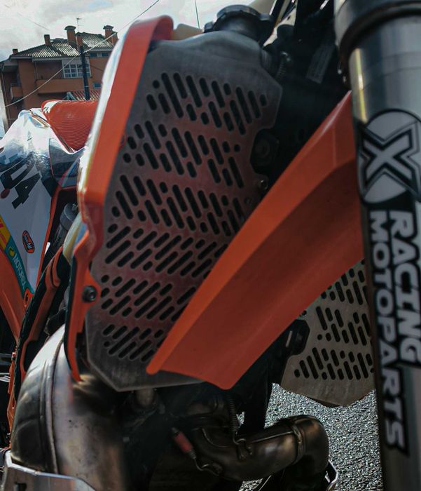 KTM 300 EXC TPI - 2022 / Troca por jipe