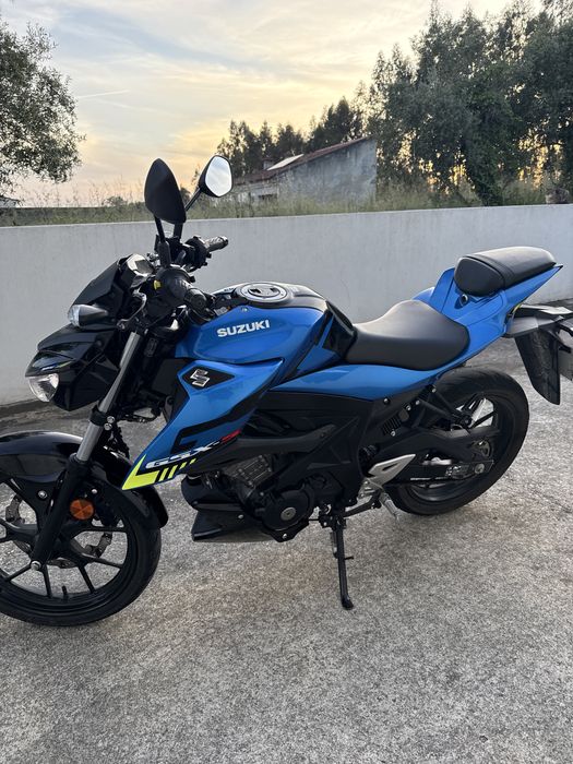 Suzuki gsxs 125 2021
