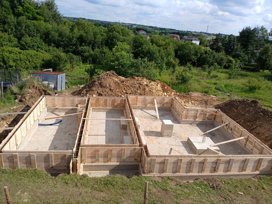 Ekipa budowlana ,budowa domów, dachy,płyty fundamentowe