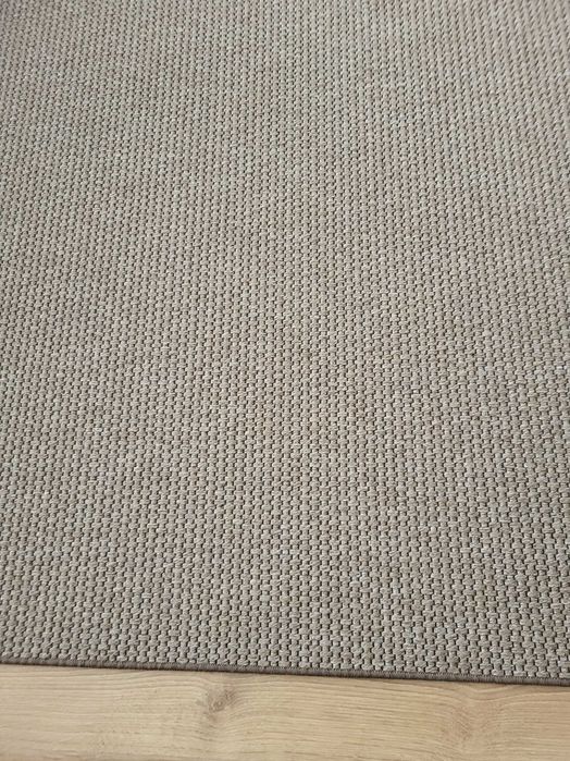Tapete Castanho 2,40×2,30 - Como Novo