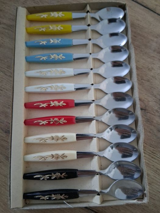 Łyżeczki koktajlowe nierdzewne PRL