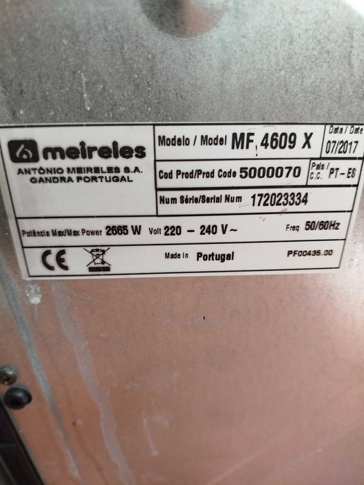 Forno Meireles avariado