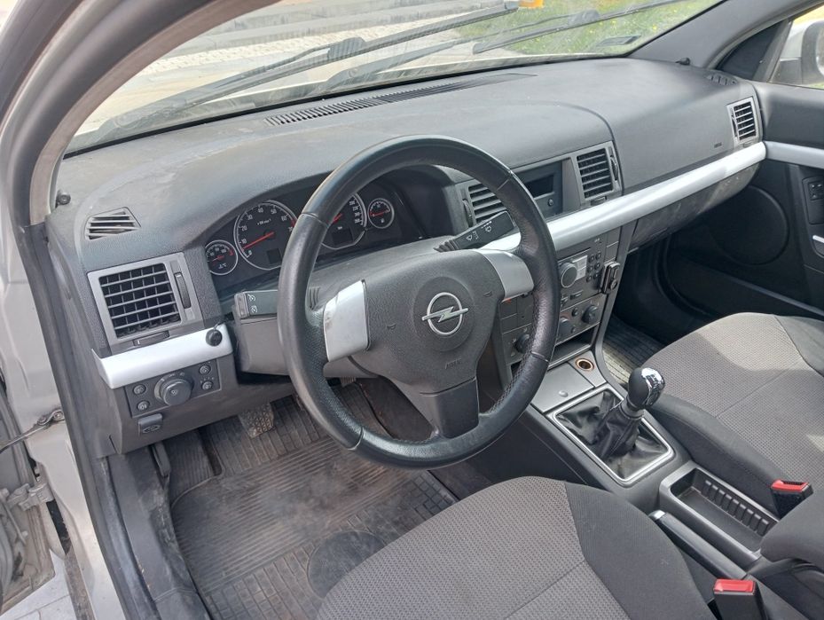 Opel Vectra C 2005 photo 4