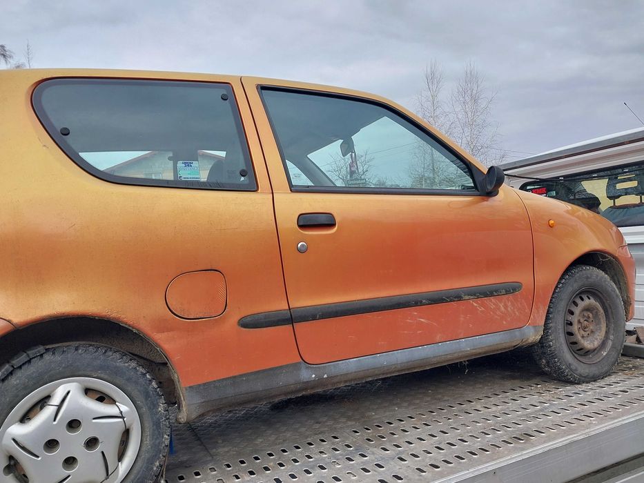 Posiadam czesci fiat seicento 900
