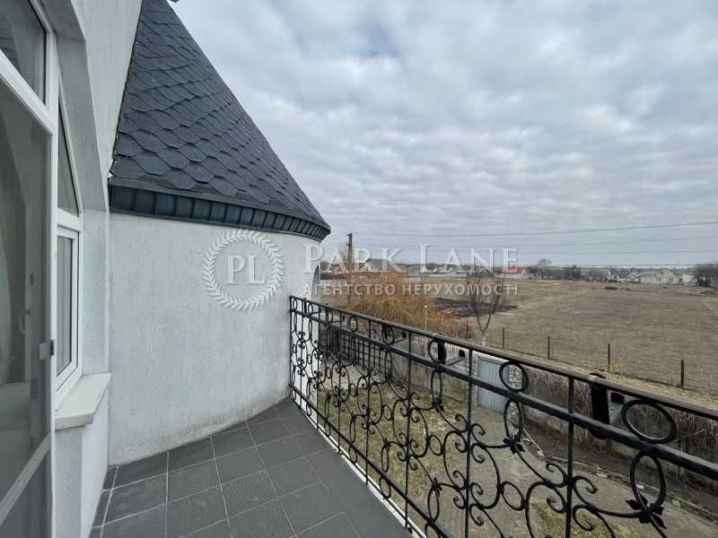 Княжичі. Будинок 220м2. 20 соток ділянка. Молодий сад.