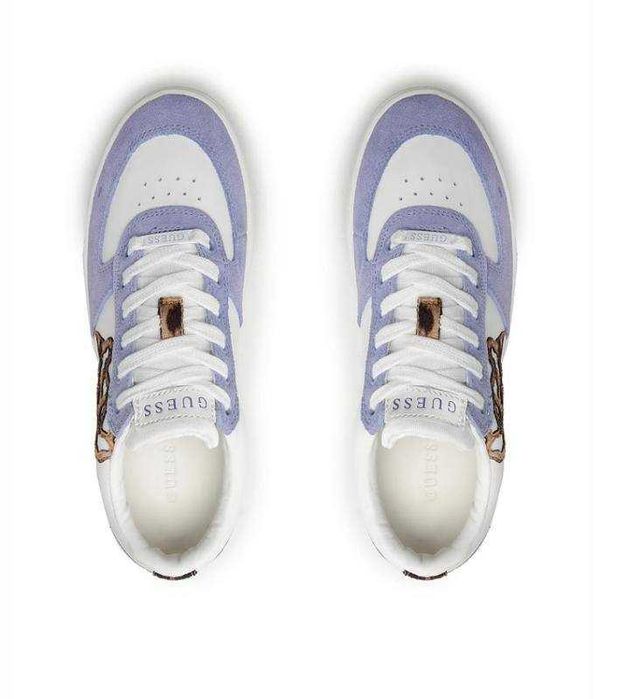 Шкіряні кросівки  Guess