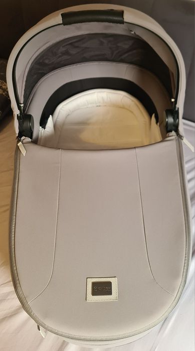 CYBEX Platinum Gondola Priam Lux Mirage Grey