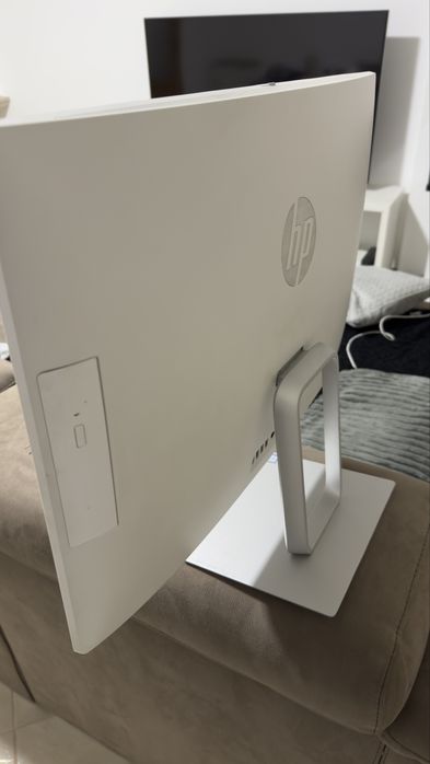 All-in-One Computer with i5 6500T or i7 6700T, 16 GB RAM and 240 GB SSD64738675011714122