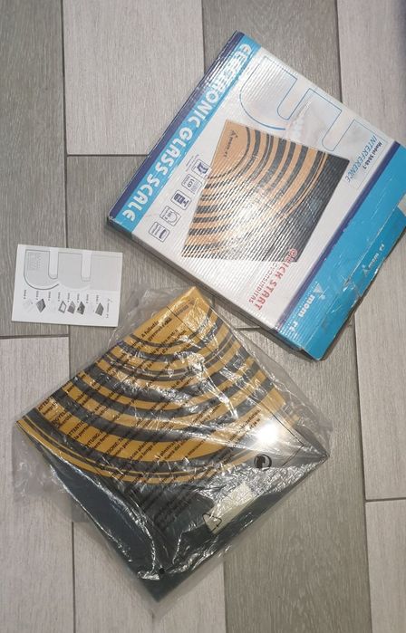 весы напольные электронные momert и delfa