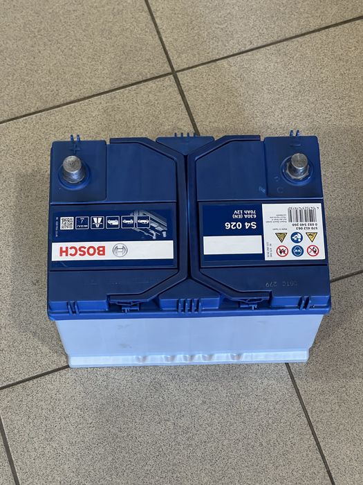 Аккумулятор б/у с гарантией BOSCH 70Ah 630A (En) R+ Asia ( Toyota, Nissan, Lexus, Hyndai, KIA, Infiniti … )