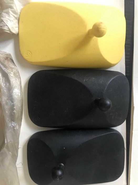 Дзеркало заднього виду різні