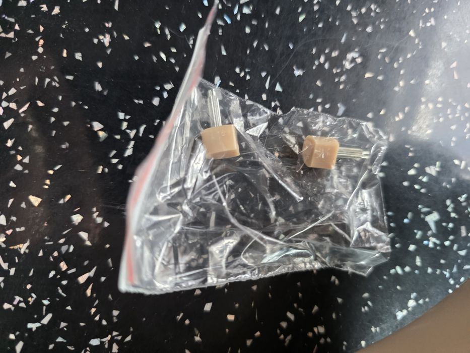 Buty na małym obcasie