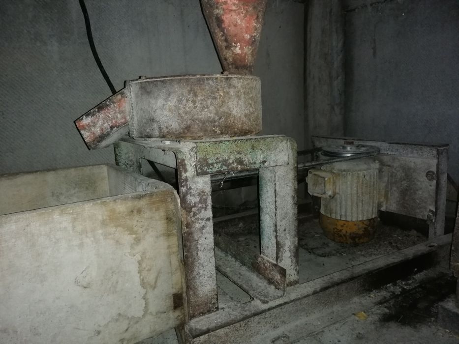 Зернодробилка, млин, мельница