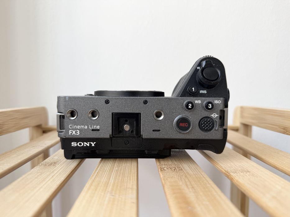 Sony ILME FX3 - Câmara CinemaLine - Full Frame - 4K