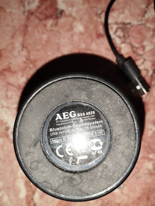 Coluna de som bluetooth AEG BSS 4826 como nova
