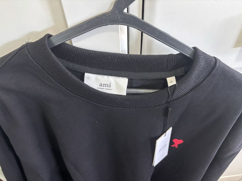 Sweat ami paris novo