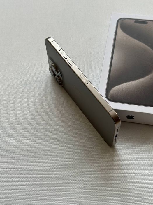 Продам IPhone 15 PRO MAX 256 Neverlock