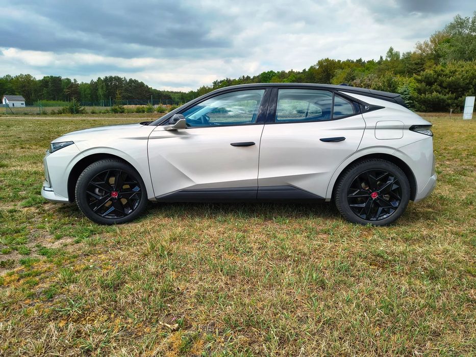 DS Automobiles DS 4 DS4 E-TENSE plug-in Performance Line
