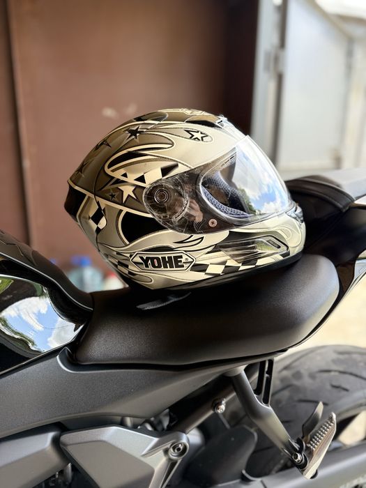 Продам мото Шлем