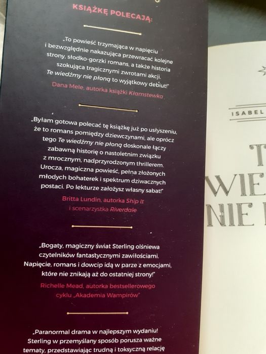 Isabel Sterling Te wiedźmy nie płoną