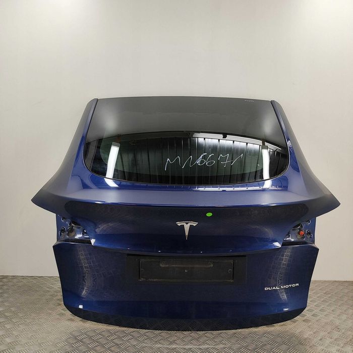 Tesla Model Y кришка багажника ляда - рест дорест