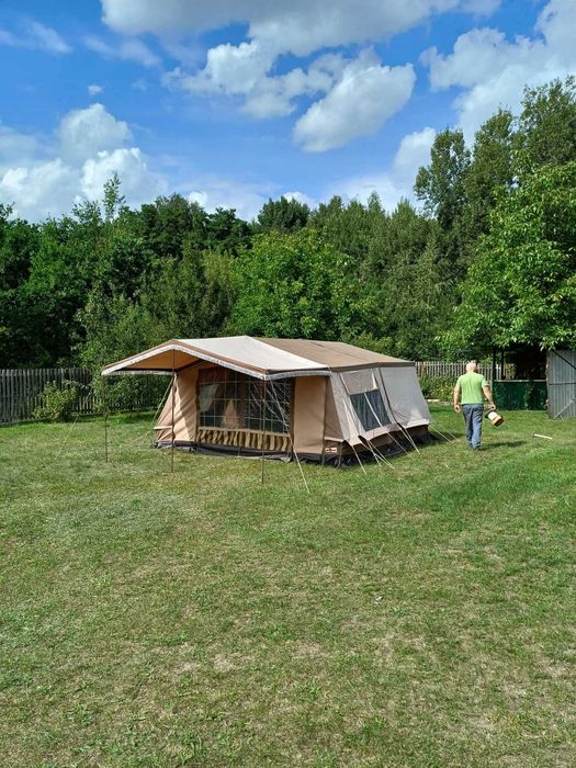 przyczepa turystyczna namiot