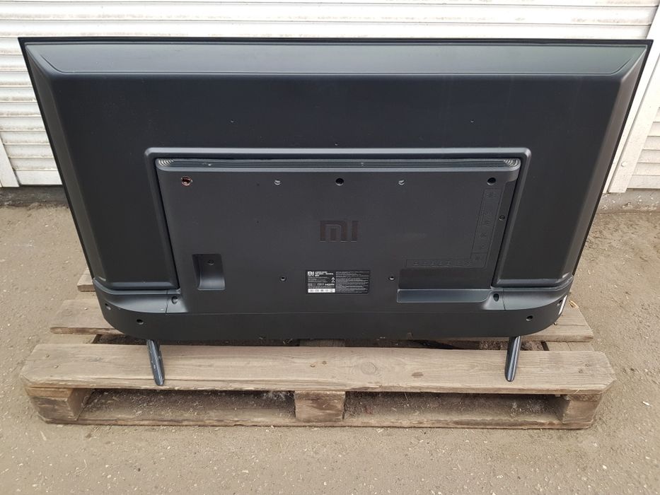 Телевизор Xiaomi (L43M6-6ARG): 2 550 грн. - Телевизоры Запорожье на Olx